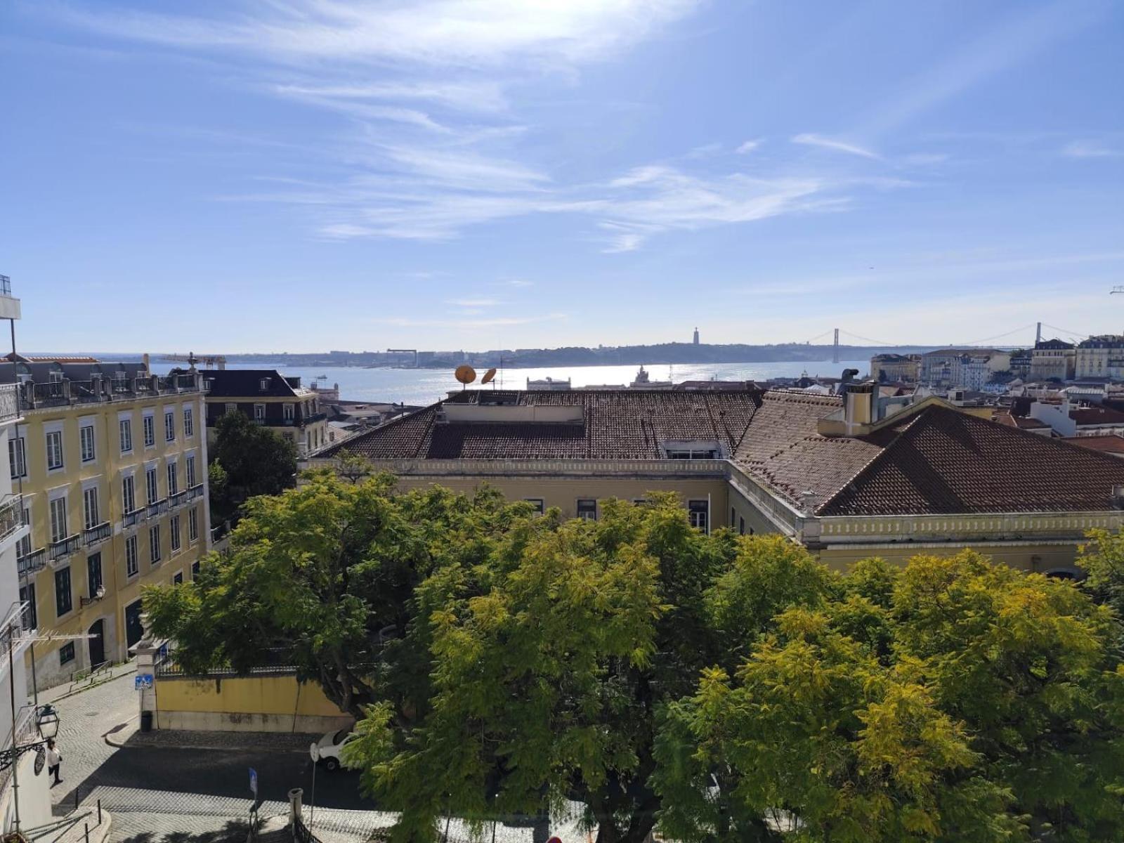 Hugo's Panoramic Duplex Apartamento