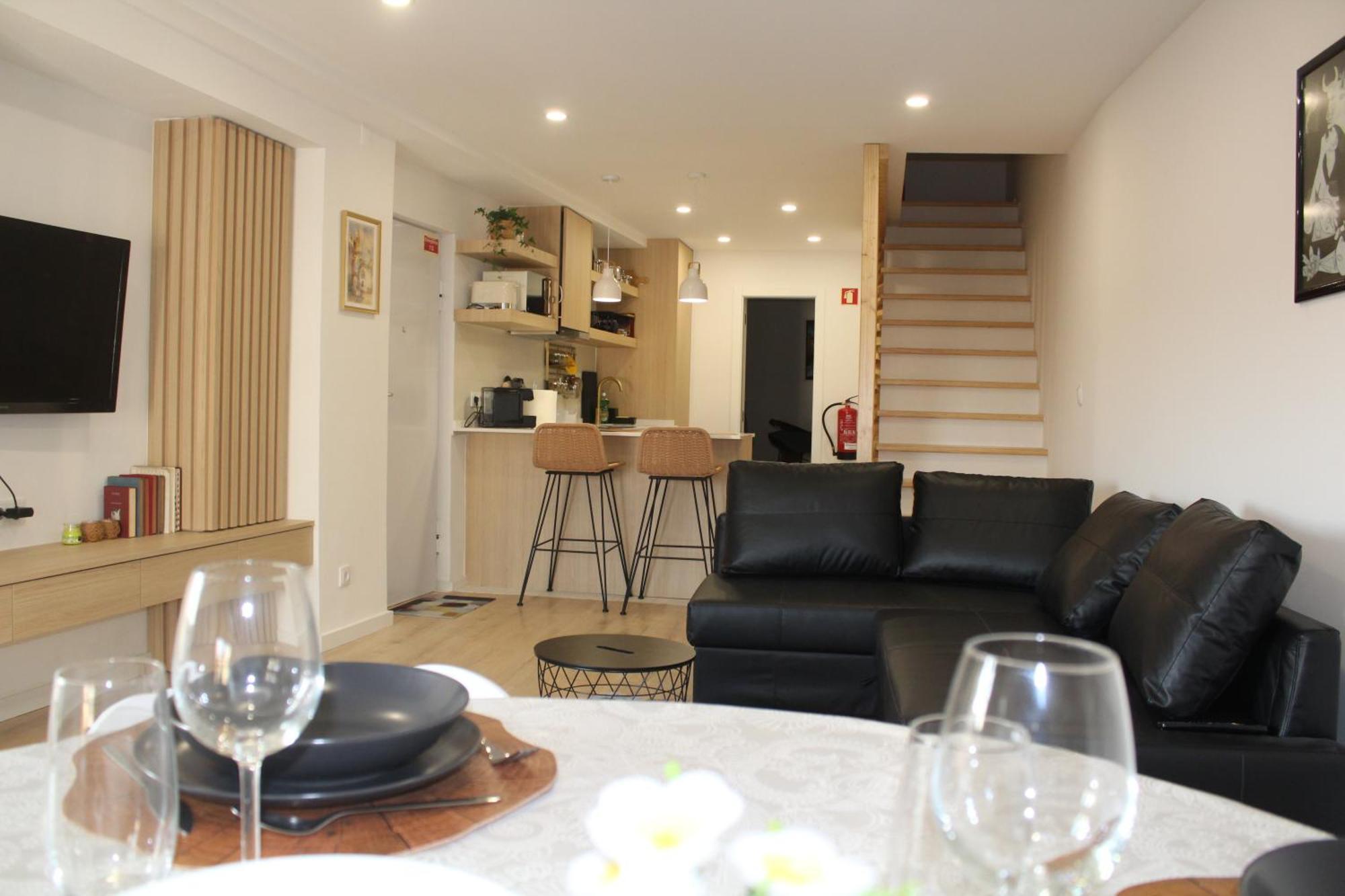 Hugo's Panoramic Duplex Apartamento